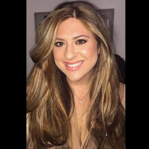 Meet your Posher, Cassie - Picture 1 of 1